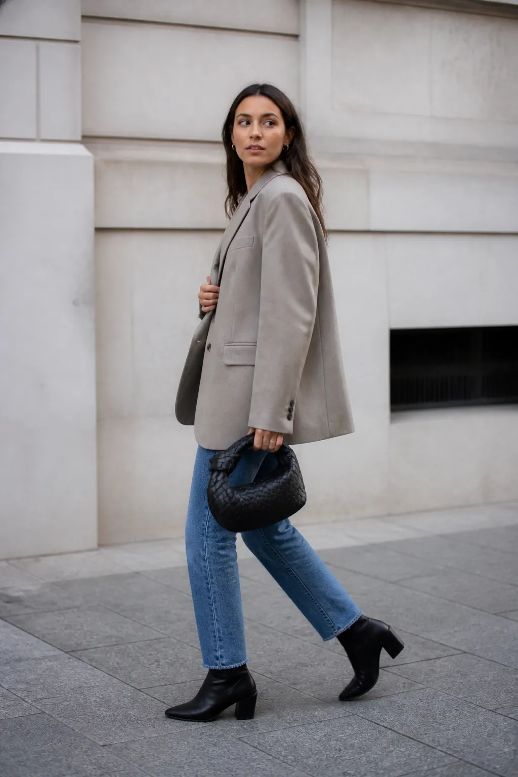 Oversized Blazer with Straight-Leg Jeans